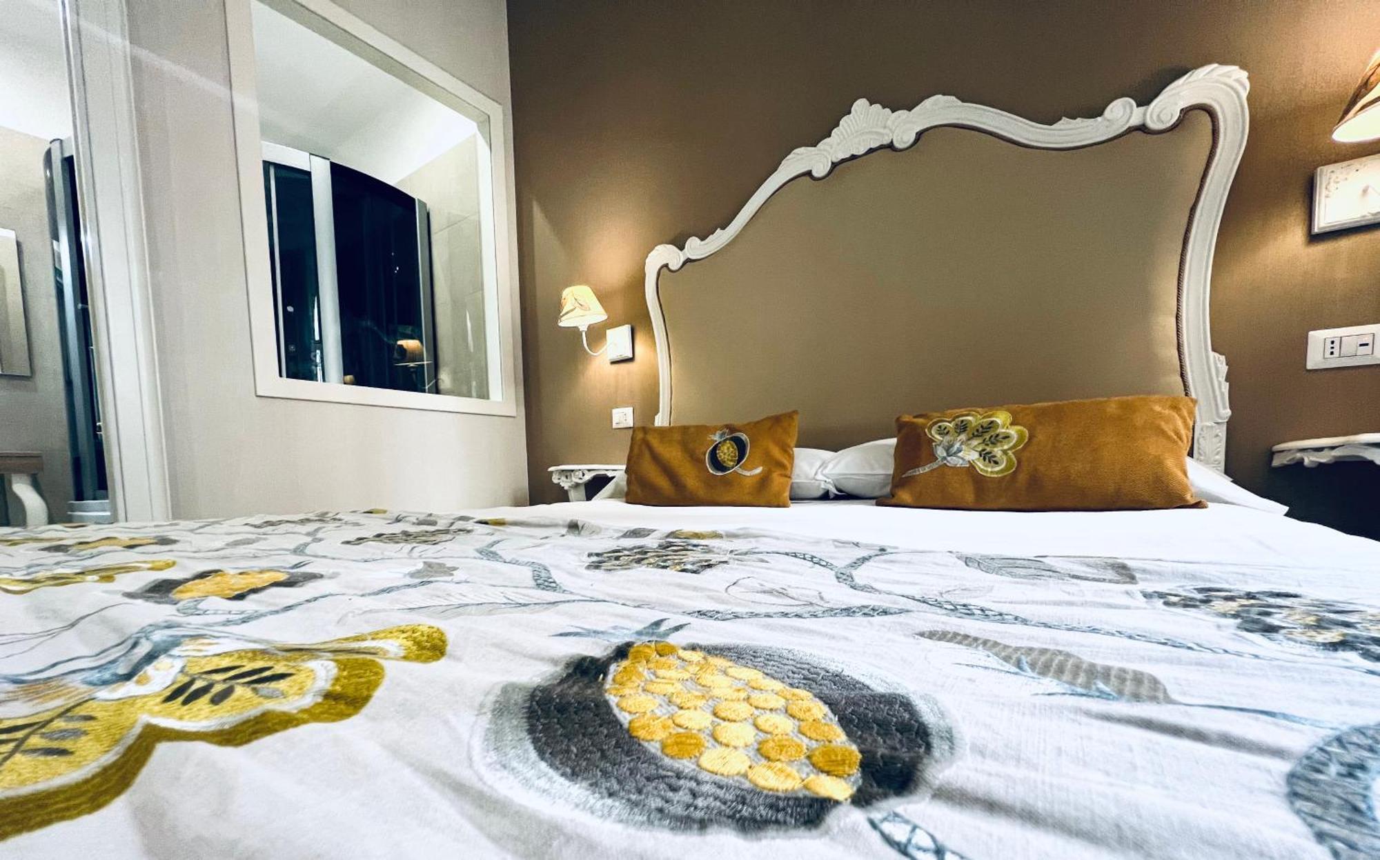 Bed and Breakfast Gentile Relais à Naples Extérieur photo