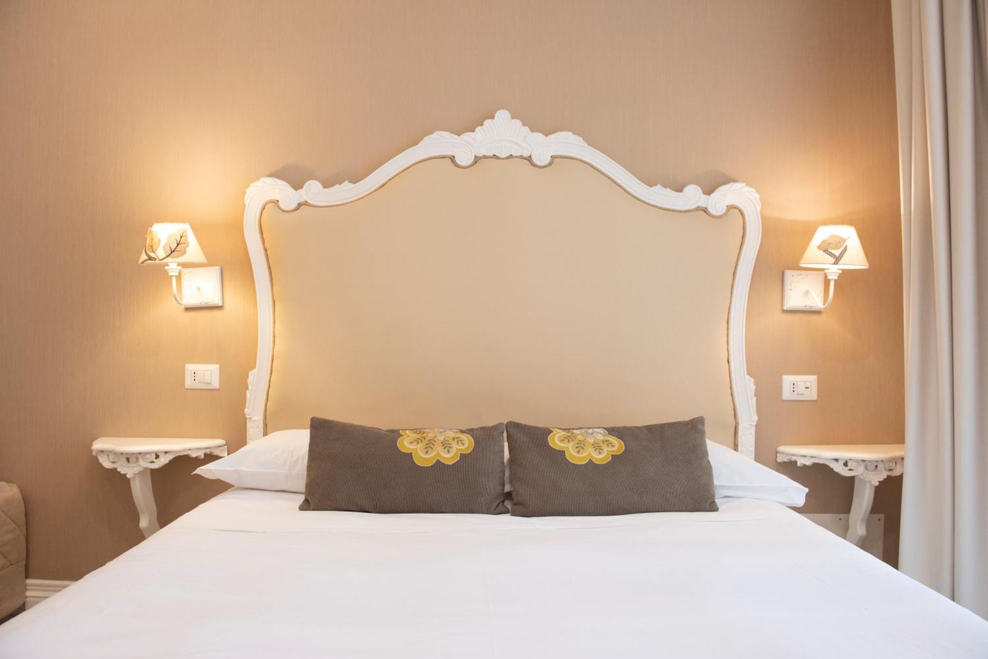 Bed and Breakfast Gentile Relais à Naples Extérieur photo