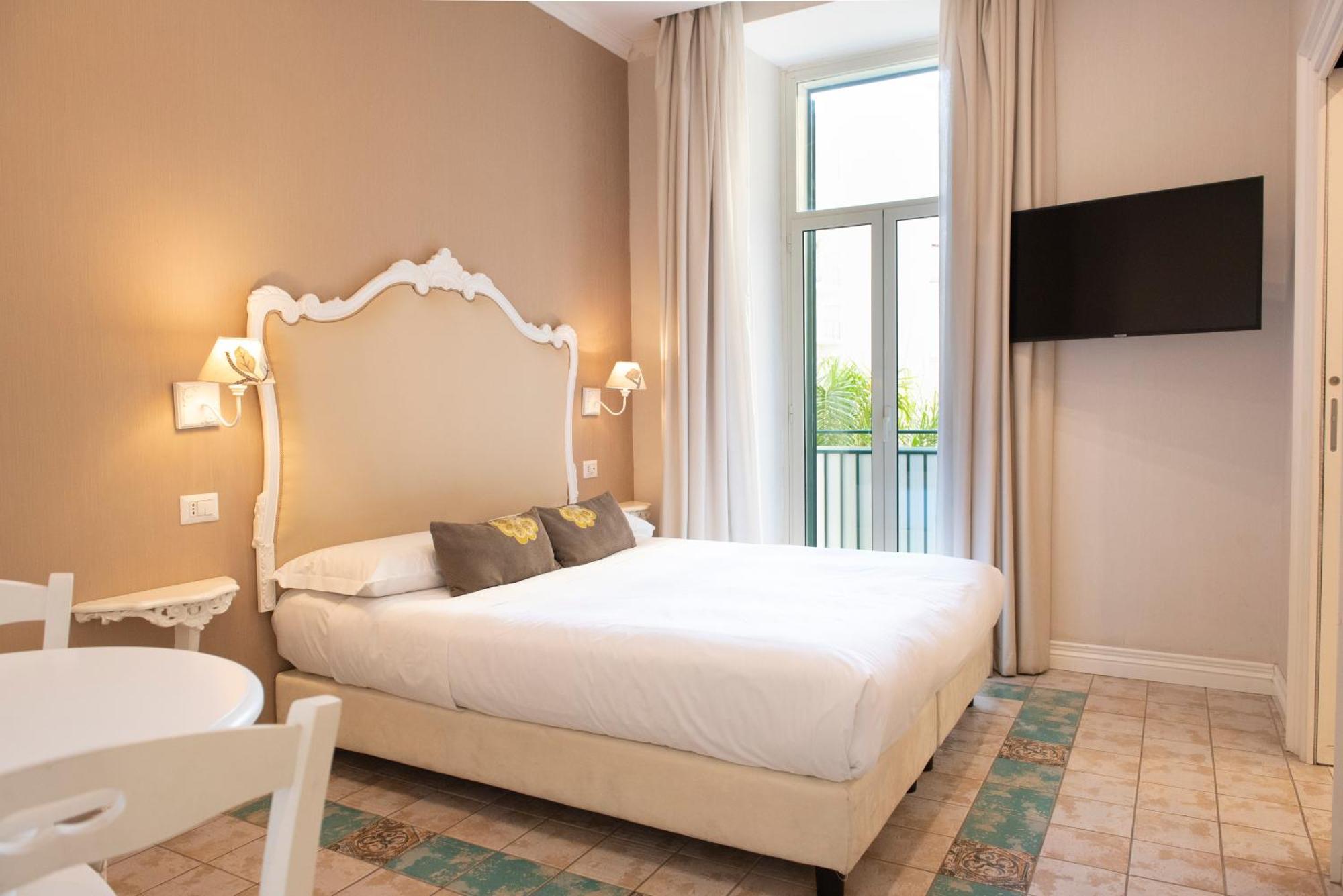 Bed and Breakfast Gentile Relais à Naples Extérieur photo