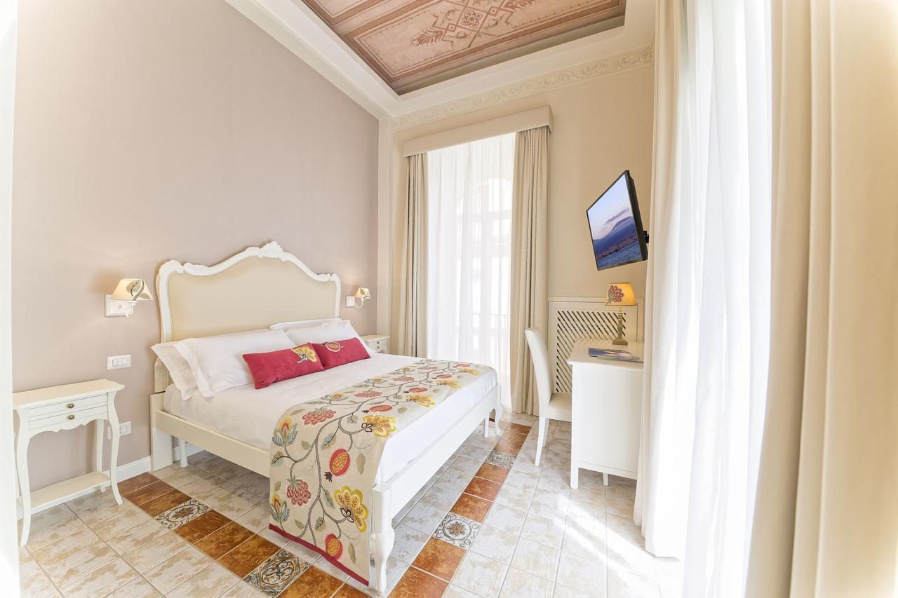 Bed and Breakfast Gentile Relais à Naples Extérieur photo